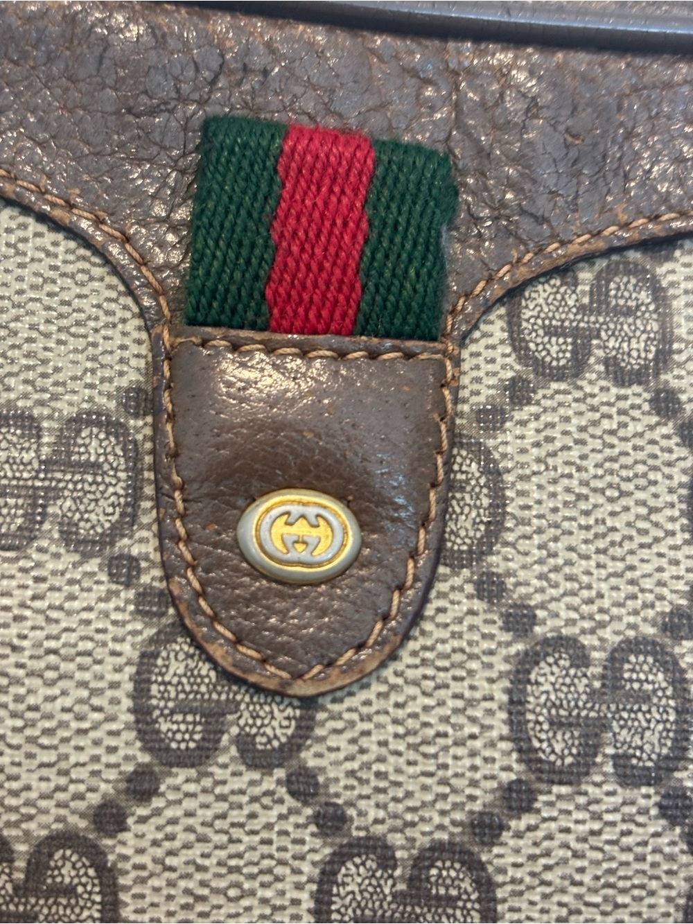 Gucci Beige/Brown Monogram Crossbody with Green-Red Web - Picture 9 of 16